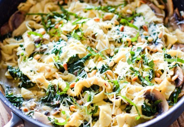 Fettuccine with Spinach and Ricotta